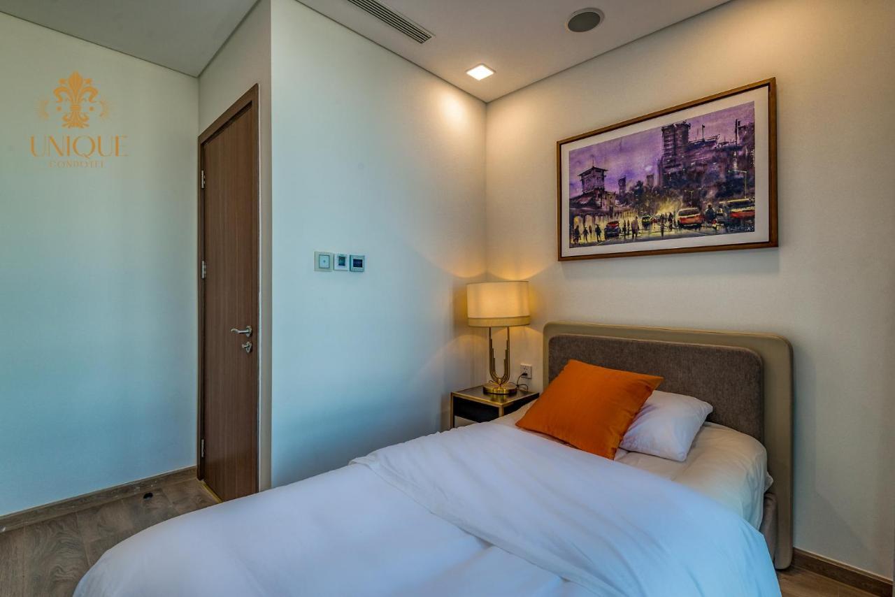 Landmark 81 - Unique Condotel Ho Chi Minh City Bagian luar foto