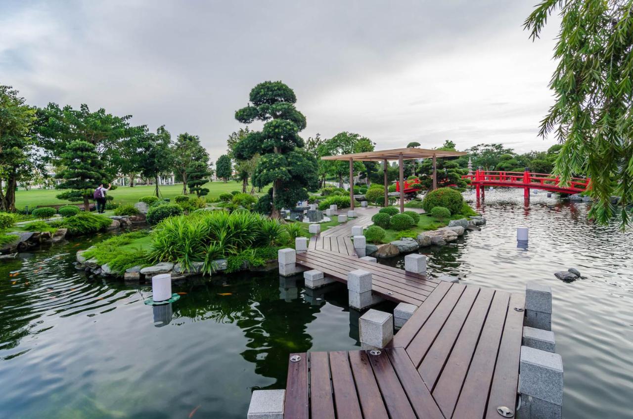 Landmark 81 - Unique Condotel Ho Chi Minh City Bagian luar foto